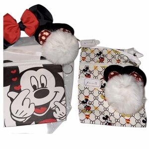 Disney. 2 Mickey Mouse Kids bags with Accessory Set Hair bow and 2 keychains